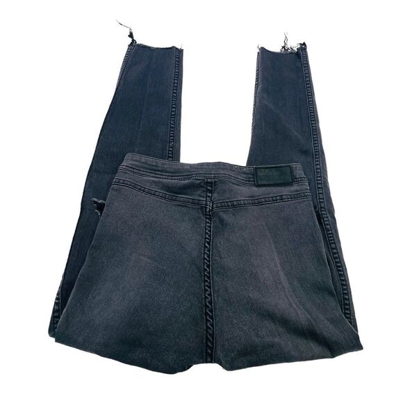10/$25🦋 H&M &Denim Black Raw Hem Skinny Jeans - Size 25 - Picture 3 of 13